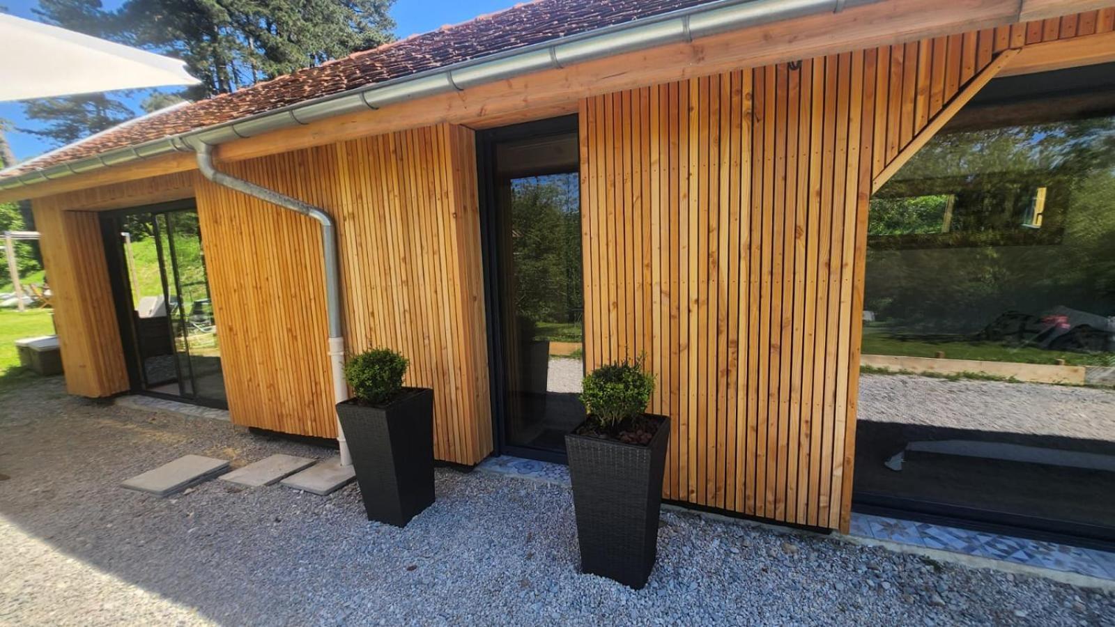 Lodge Du Chateau De Feschaux Villeneuve-sous-Pymont ภายนอก รูปภาพ