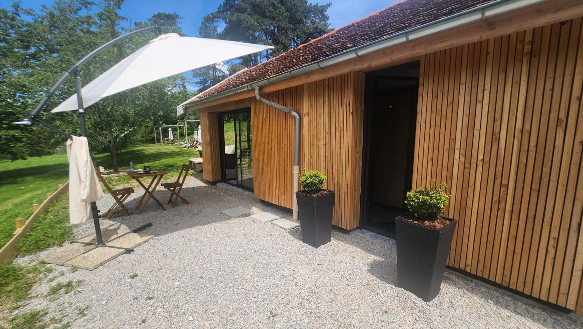 Lodge Du Chateau De Feschaux Villeneuve-sous-Pymont ภายนอก รูปภาพ